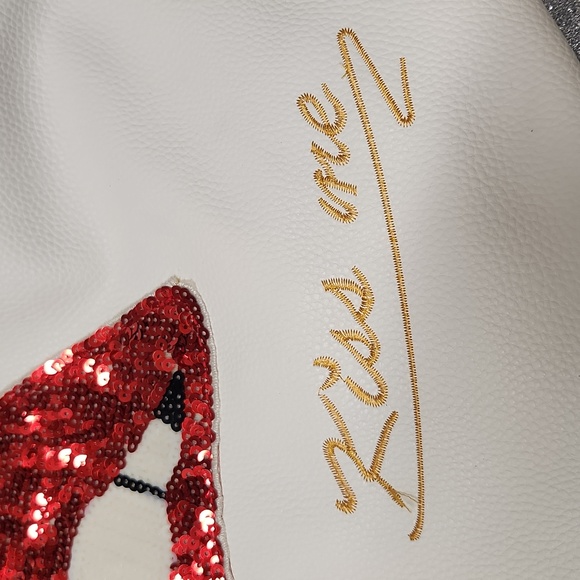 Kiss me handbag - Picture 9 of 12